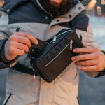 Мужская кожаная черная сумка на пояс бананка Кентукки
