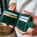 Мужской кошелек Бифолд зеленый