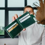 Мужской кошелек Бифолд зеленый