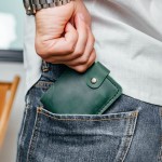 Мужской кошелек Бифолд зеленый