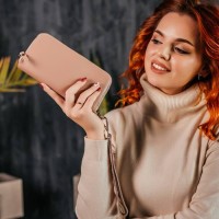 Клатч розовый гладкий